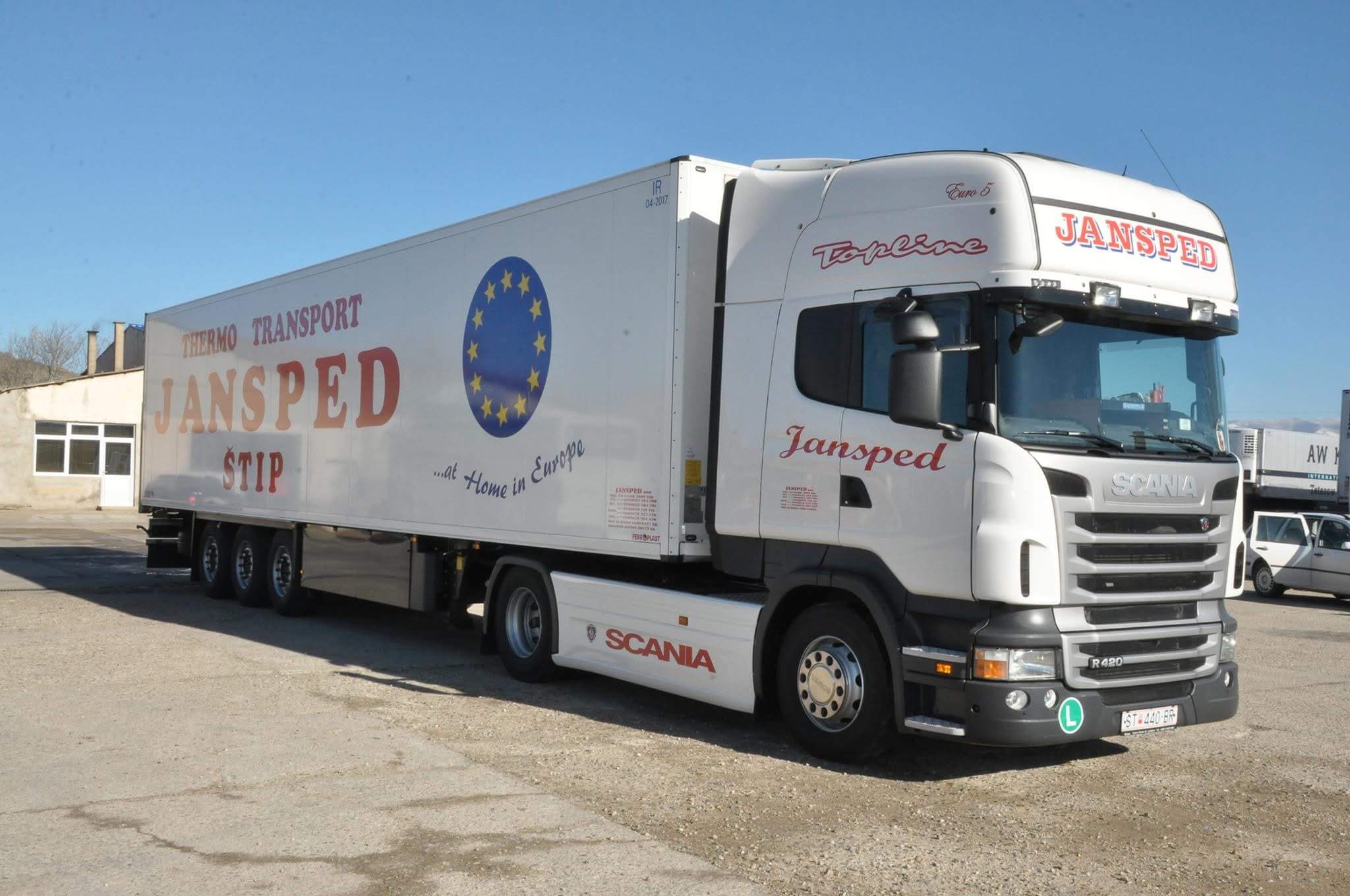 JANSPED international transport truck delivering goods across Europe